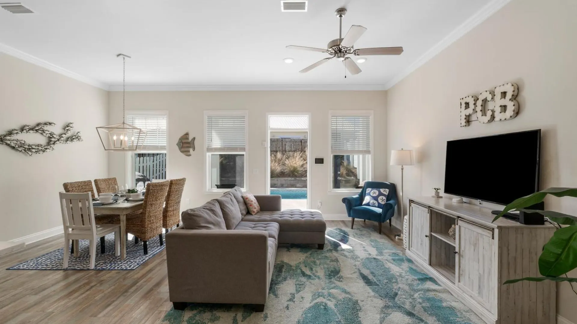 Silver Sands Getaway In Panama City Beach - Private Pool, Walk To Beach, Family Friendly Ferienhaus